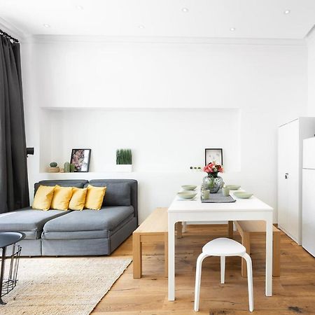 Wiesen Living - Apartment For Up To Twelve People München Kültér fotó
