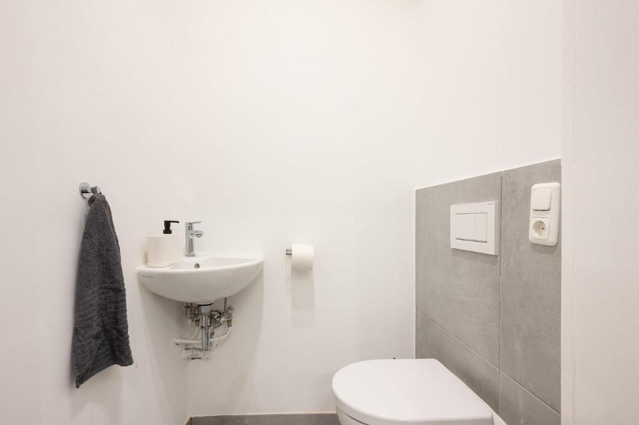 Wiesen Living - Apartment For Up To Twelve People München Kültér fotó